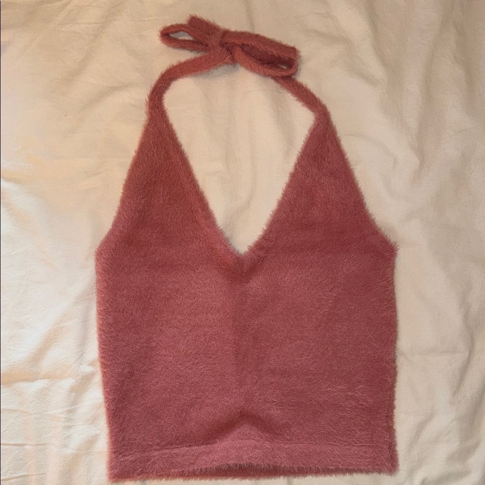GYMSHARK WHITNEY SIMMONS PINK EYELASH KNIT PINK HALTER TOP